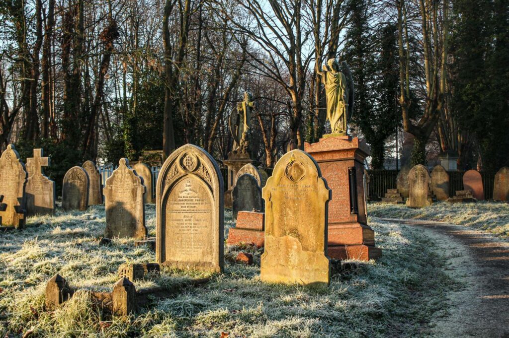 cemetery in Tulsa, OK